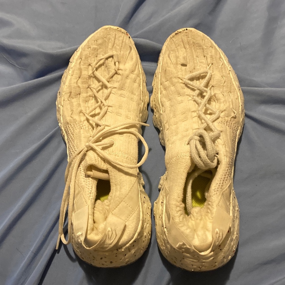 Nike 04 Women's White  Sneakers